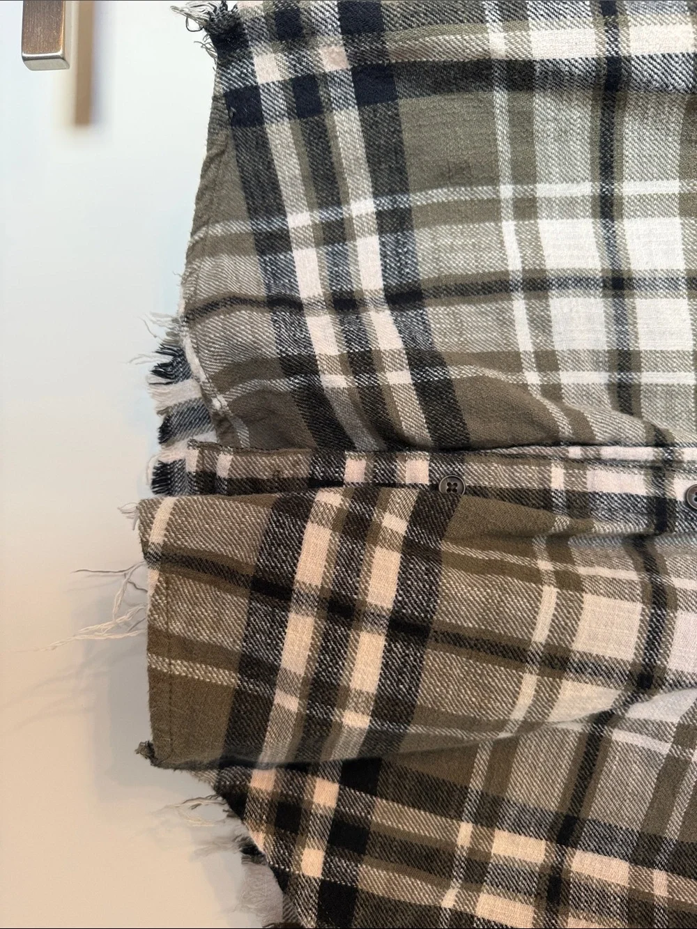 American Eagle Outfitters Olive Green Black White Plaid Button-Down Shirt